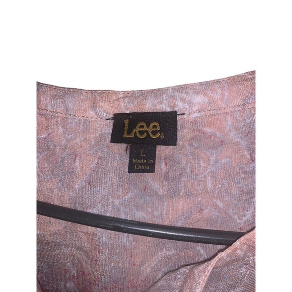 Lee Shirt Woman’s‎ Size L Pink Short Sleeve Blouse Flutter Sleeve - Picture 3 of 6